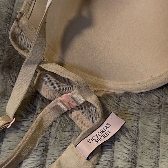 Victoria’s Secret Push Up Bra 34D Allover Lace - Picture 5 of 6